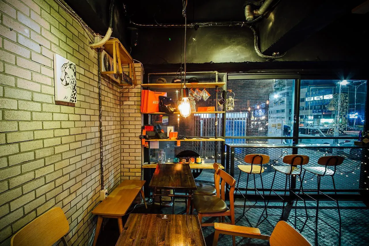 96 Bun'Z Travelers Lodge Seoul South Korea