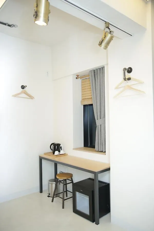 96 Bun'Z Travelers Lodge Seoul